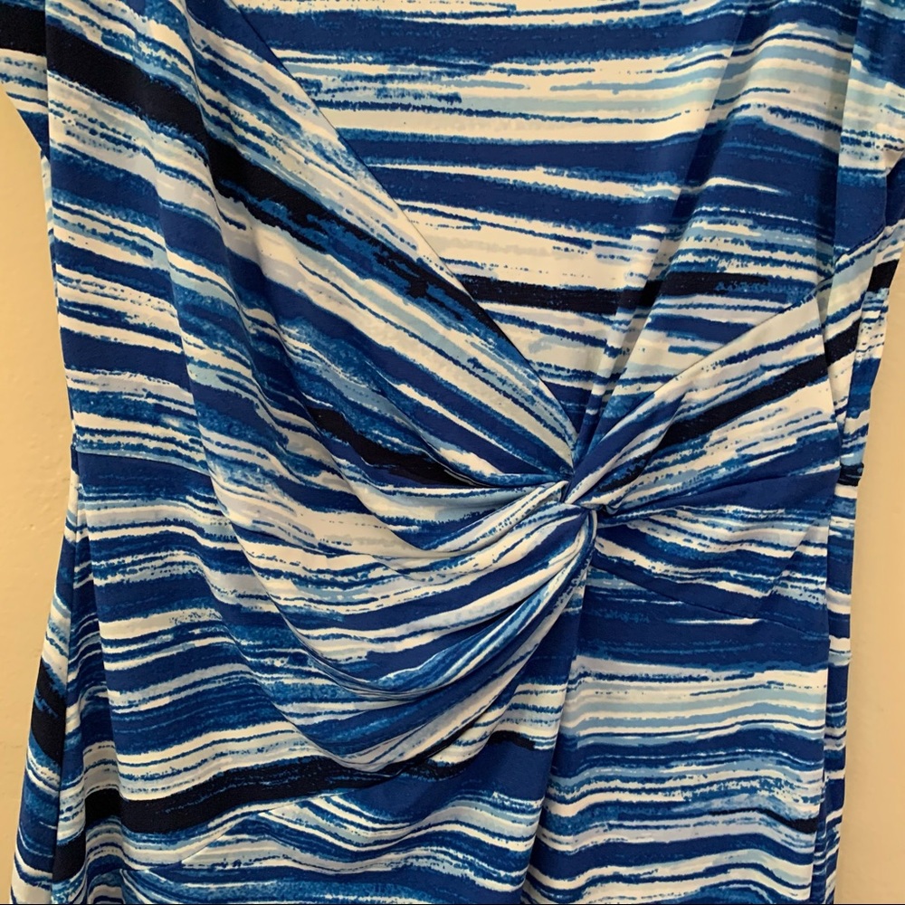 Ellen Tracy Dress Blue Watercolor Stretchy Sleeveless MIDI Modest Sleeveless 4 - Picture 3 of 7